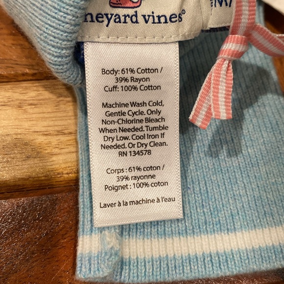 Kids vineyard vines gloves size medium/large - Picture 4 of 5